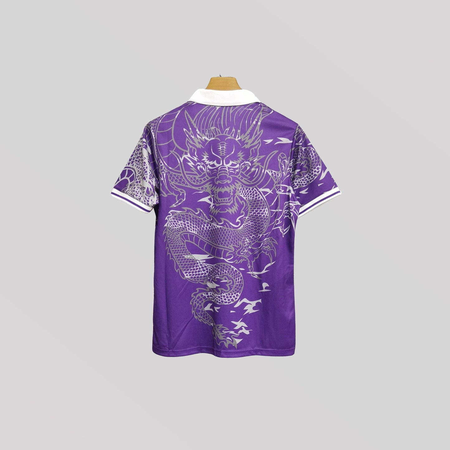 Real Madrid "Dragón Morado" Premium Kit